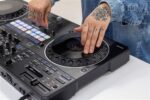 Pioneer DJ DDJ-REV5 Controlador de DJ de 2 canales Negro - Imagen 5
